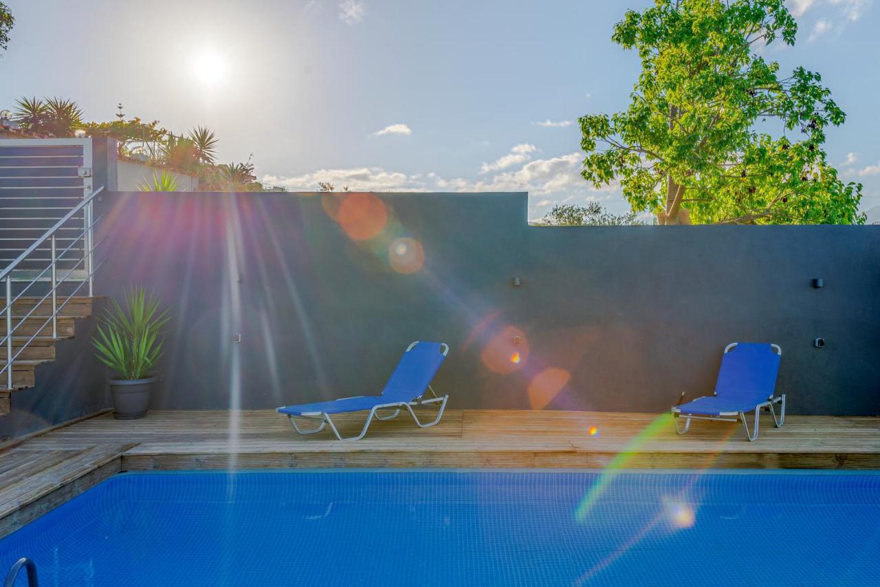 Private Pool Villa Ggki Skepasti Extérieur photo